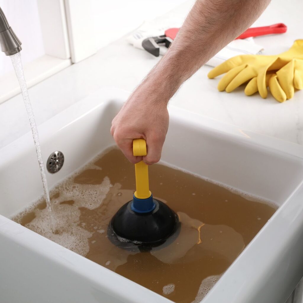 United Septic and Grease: Effective Methods to Unclog Your Sink