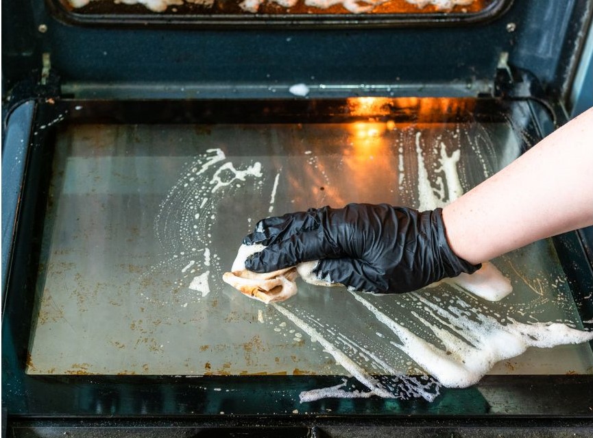 United Septic and Grease: The Benefits of Hiring a Grease Trap Cleaning Company Near You