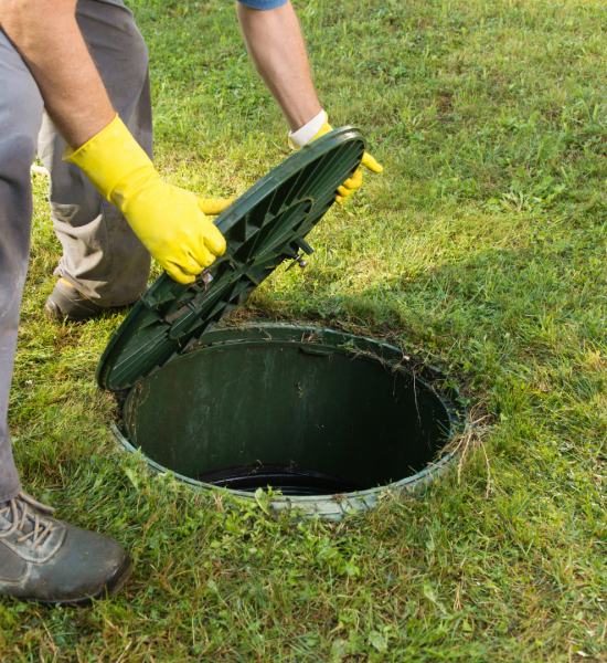 United Septic and Grease: septic clean out-img 129